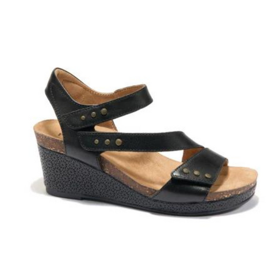 Halsa Women's Giselle Wedge - Black