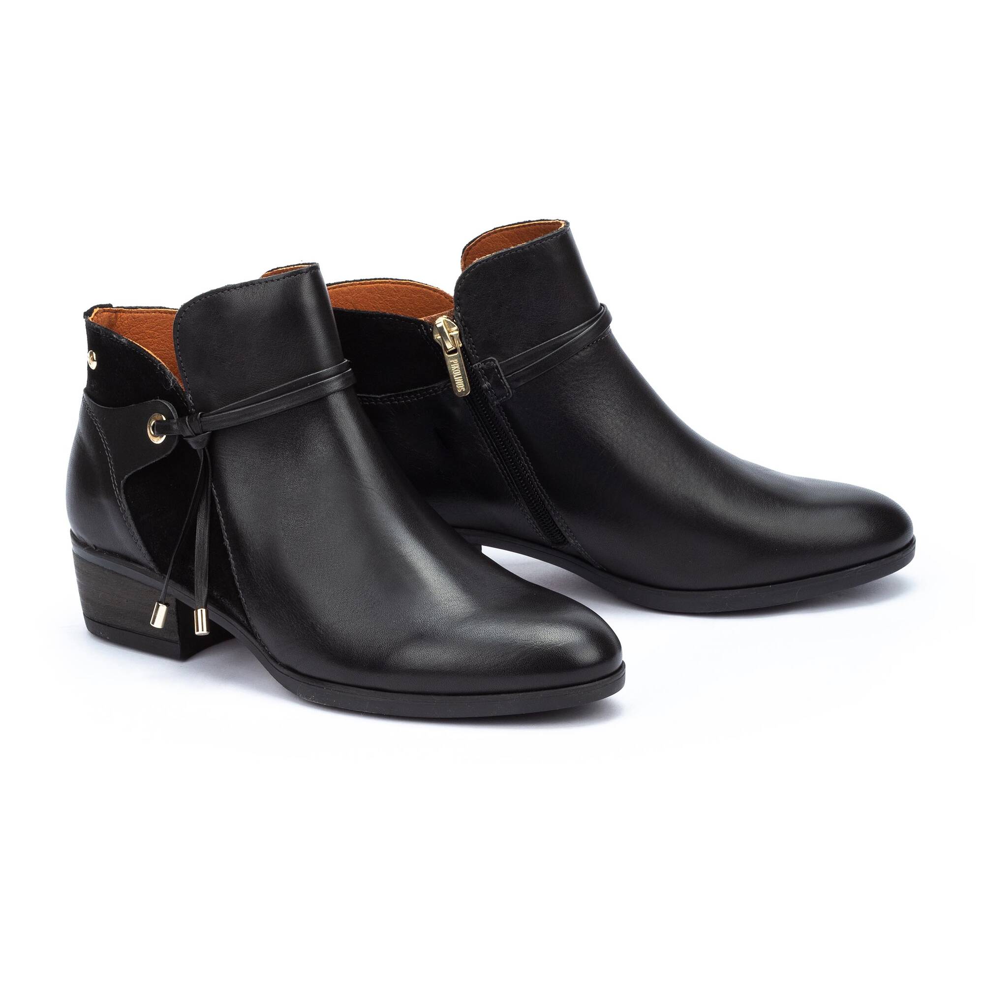 Pikolinos black ankle clearance boots