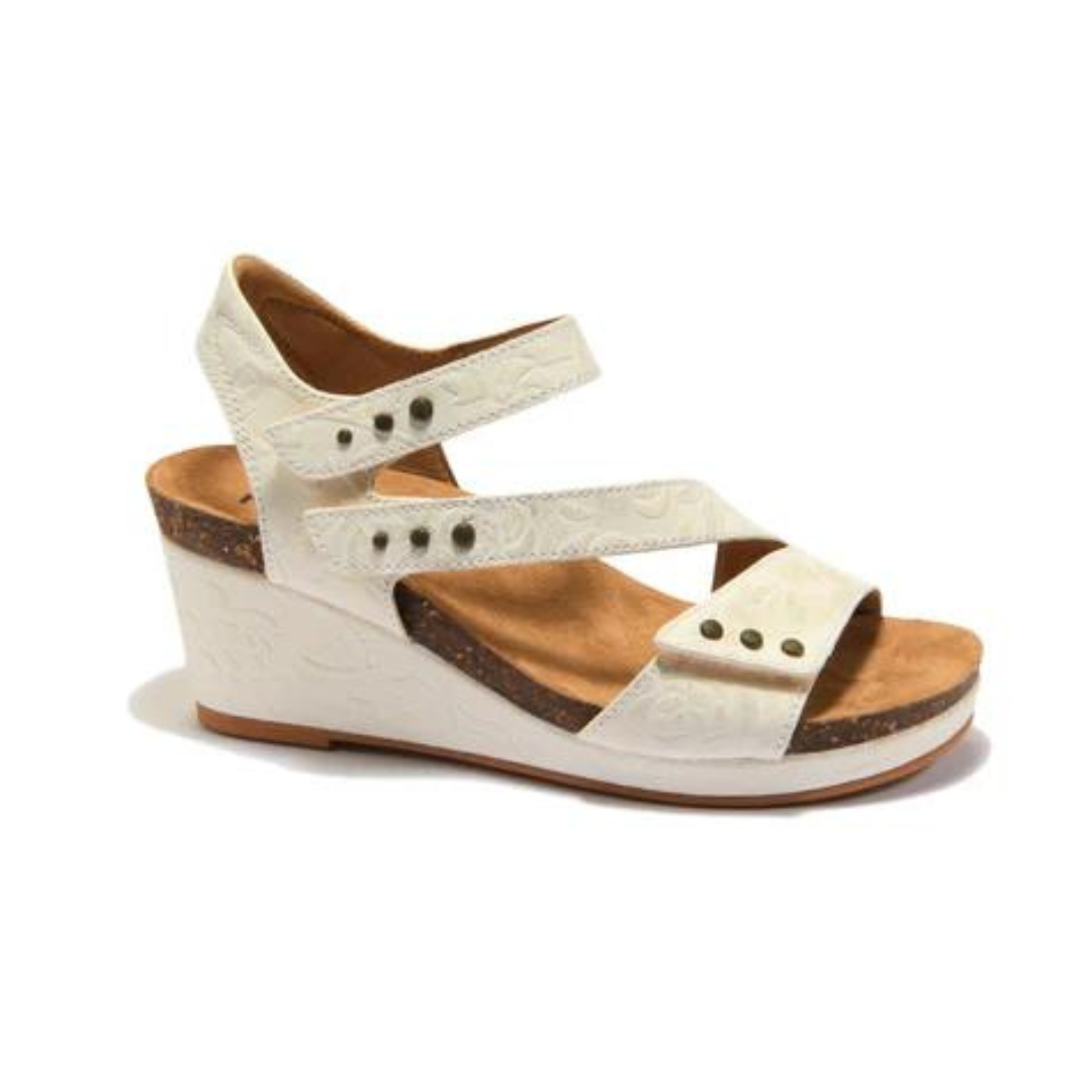 Halsa Women's Giselle Wedge - Ivory