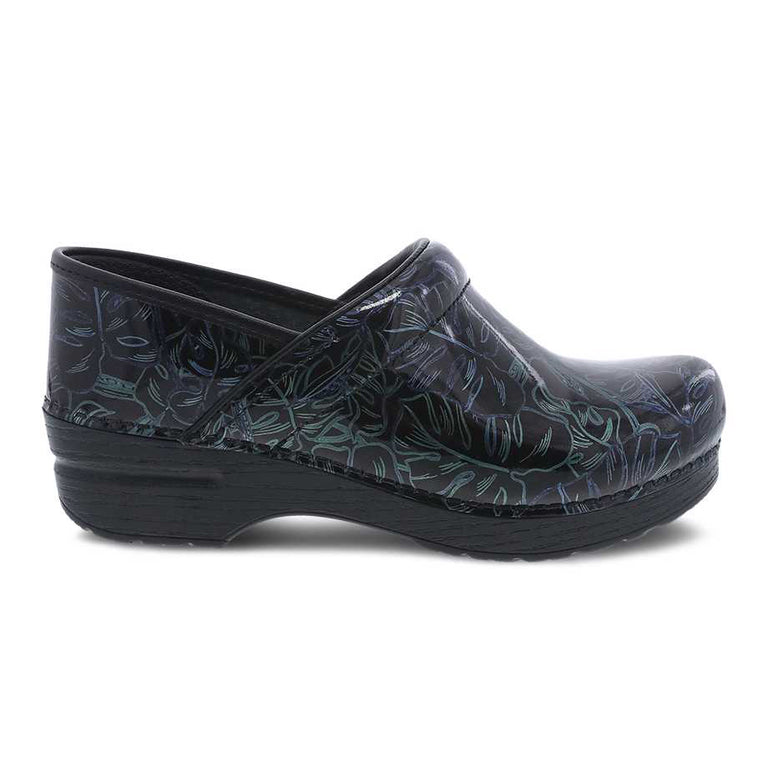 Dansko |Clogs, Sandals, & Shoes | Dale's Bootery | Whitewater, WI